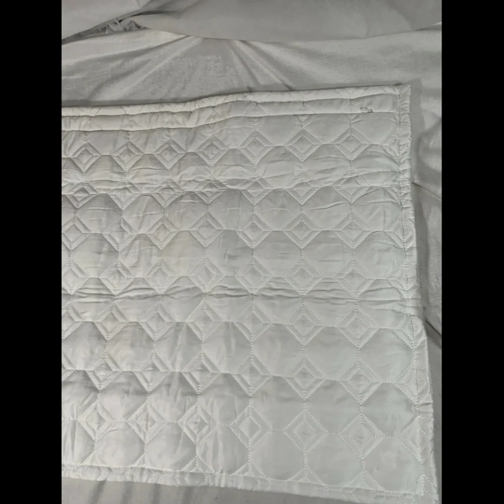 NEW Hotel Collection Alabastar Quilted (1) Standard Sham‎ Pillow